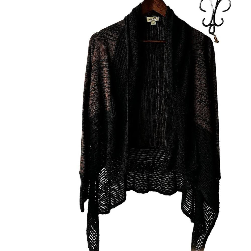 One World tunic length cardigan. Brown weave with a black crocheted edge. Size S
